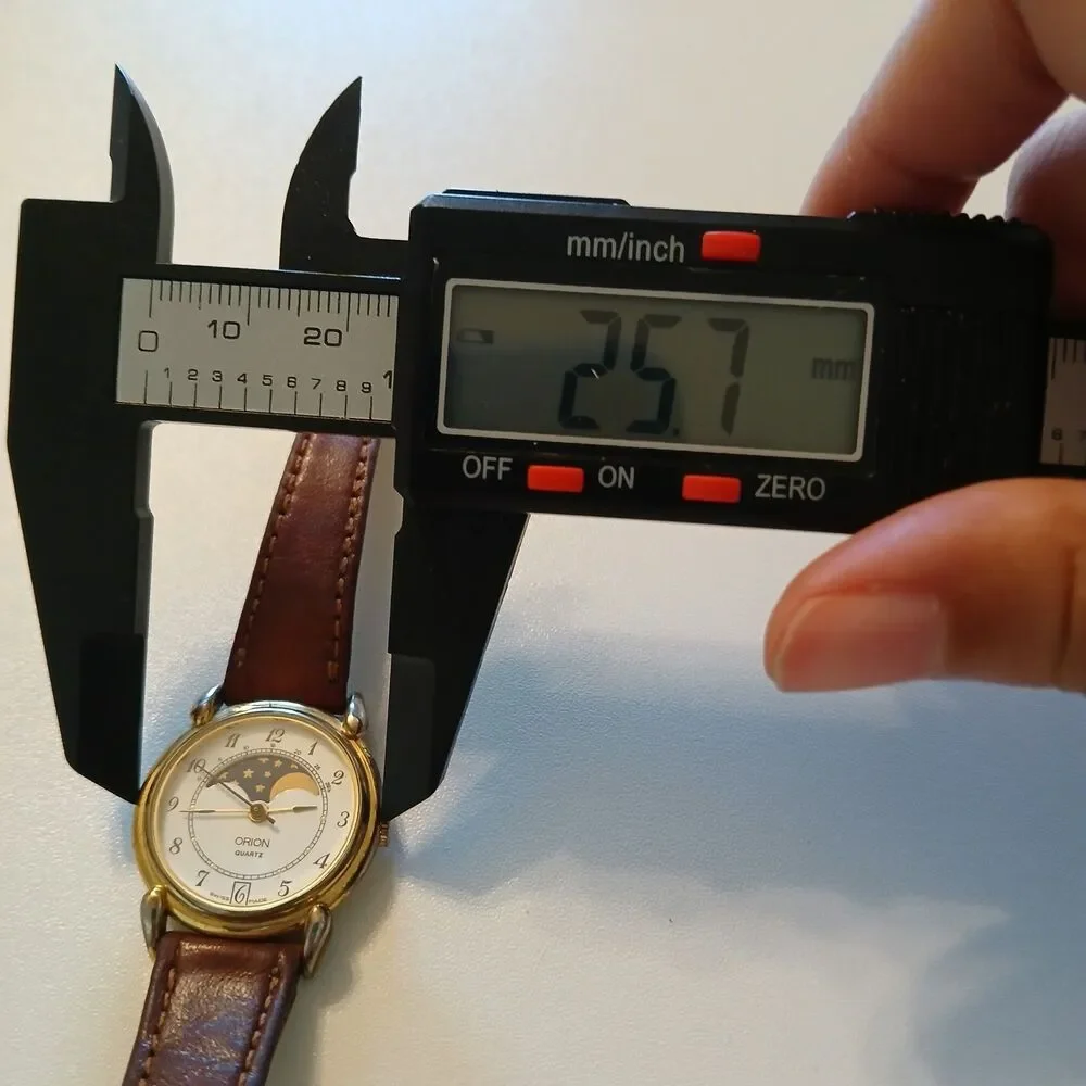 Parts/Repair Vintage 90s Orion Swiss Quartz Moon Phase Watch Leather Strap 26mm